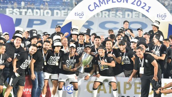 Copa que se inventa, copa que Olimpia gana