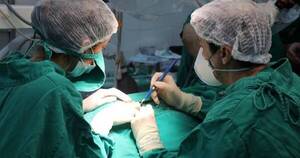La Nación / Clínicas realiza implante coclear a niño de 2 años