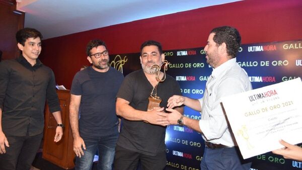La Agencia Cielito triunfa en la edición 45 del Gallo de Oro