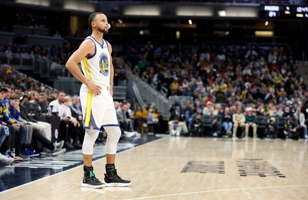 Los Warriors ganaron 102-100 y Curry quedó cerca de un récord - Básquetbol - ABC Color