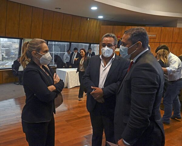 Hoy podría conocerse si habrá intervención a la Gobernación de Central - Nacionales - ABC Color
