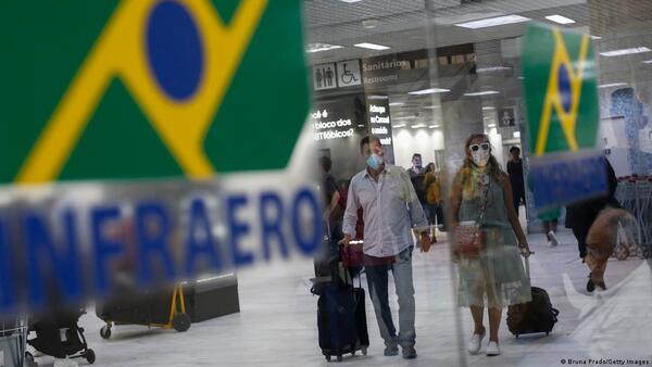 Brasil comenzó a exigir el certificado de vacunación contra el coronavirus a los viajeros que ingresen al país
