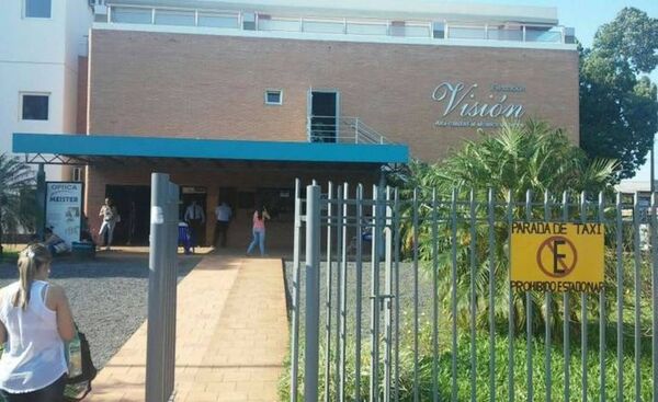 Reo en muletas se fugó de una clínica de San Lorenzo - Noticiero Paraguay