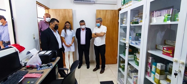 Habilitan modernas instalaciones con equipamientos en nueva USF de Capitán Miranda - .::Agencia IP::.