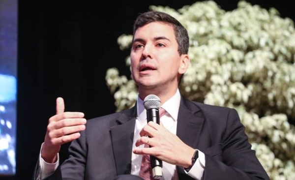 Diario HOY | Santiago Peña: “Sueño con un Paraguay mejor para todos"