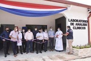 INAUGURACIÓN DEL LABORATORIO DE ANÁLISIS CLÍNICOS DEL HOSPITAL DISTRITAL DE NATALIO - Itapúa Noticias