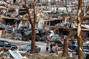 EE.UU. sigue buscando a los desaparecidos por tornados - Mundo - ABC Color