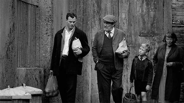 Diario HOY | "Belfast" y "El poder del perro" lideran nominaciones a unos cuestionados Globos de Oro