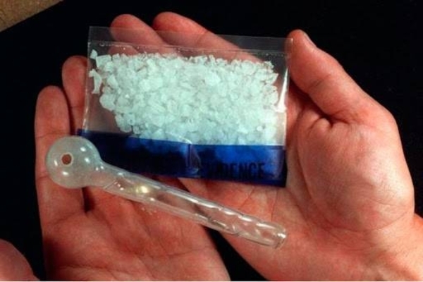 Diario HOY | Policía española desarticula red que ocultaba droga en bloques de hormigón