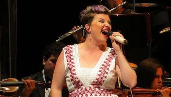 Diario HOY | La rumana Cristina Bitiusca presentará “Christmas Jazz” en el Café del Teatro