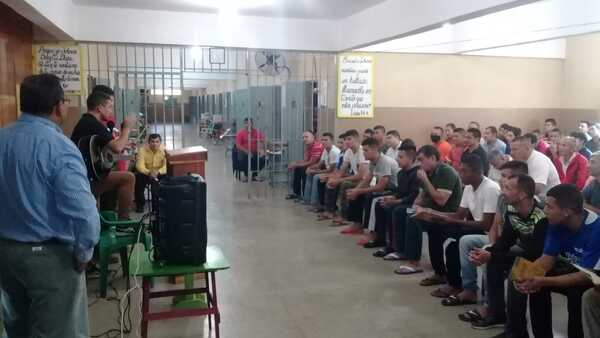 Destacan programa de reinserción social en la penitenciaría el Cereso de Itapúa