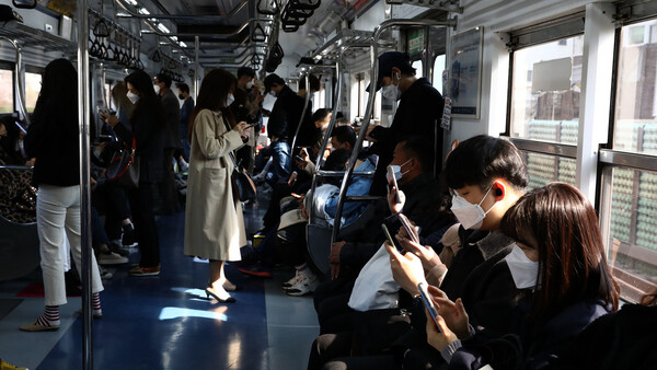 Récord diario de muertes y hospitales sin camas por la variante Delta en Corea del Sur - ADN Digital