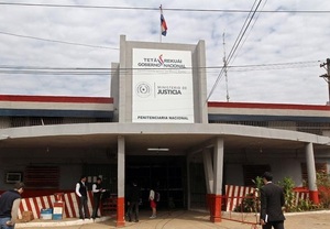 Recluso en muletas se fuga de sus custodios cuando asistía a una consulta oftalmológica