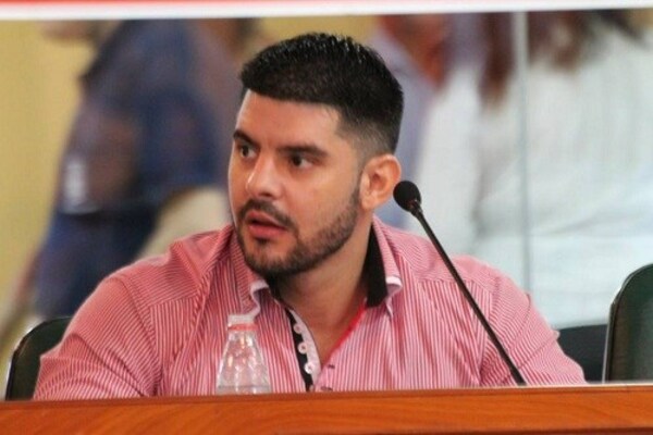 Nenecho lanza campaña #VeranoSinDengue