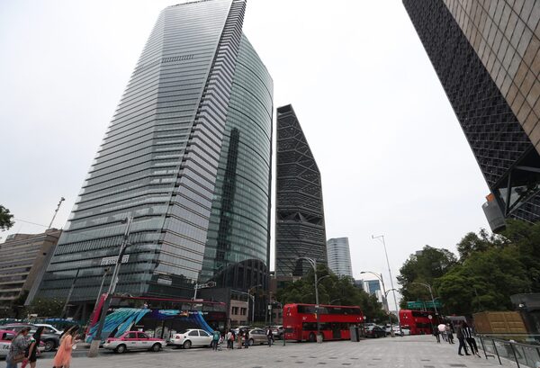 La industria mexicana prevé crecer 6 % este 2021 pero con desaceleración - MarketData