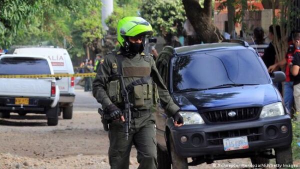 Colombia ofrece recompensa para esclarecer atentado en aeropuerto