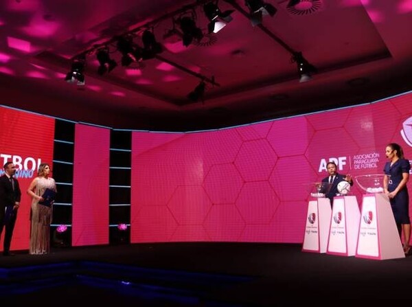 Femenino ya cuenta con calendario 2022 - APF