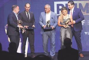 Crónica / Cerro ojagarrapa entre premiados