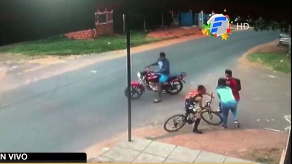 Policía captura a sospechosos de asaltar a mujer y su hijo en Capiatá 