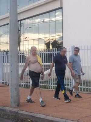 Colorados congelan declaración que pedía al JEM investigar a jueces y fiscales implicados con clan González  - Nacionales - ABC Color