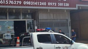 Desconocidos roban maletín con dinero y cheques en Ciudad del Este
