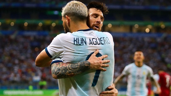 Messi dedica emotivo posteo al Kun tras retiro