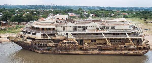 Reportan incendio en el Crucero Paraguay - Megacadena — Últimas Noticias de Paraguay
