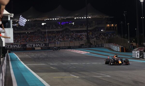 La FIA ordena un análisis del polémico final del GP de Abu Dabi