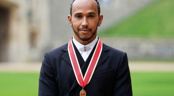 Lewis Hamilton, nombrado caballero por el Príncipe Carlos - El Independiente
