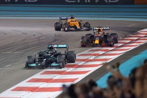 La FIA ordena un análisis del polémico final en el GP de Abu Dabi - Automovilismo - ABC Color