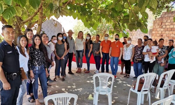 Sensibilización contra la violencia hacia la mujer en Alto Paraná