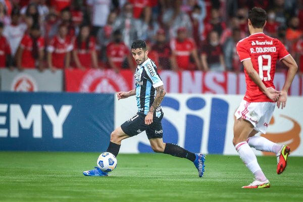 El Grêmio de Villasanti comienza a 'recortar' el plantel y anuncia tres despidos