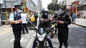 Perú evalúa declarar emergencia por sicariato y extorsiones