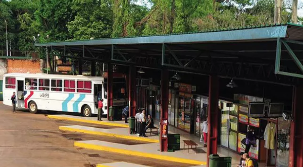 Desde este jueves vuelve el transporte internacional entre Puerto Iguazú y Ciudad del Este