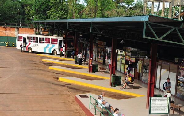 Se reestablece transporte de pasajeros entre CDE y Puerto Yguazú - La Clave