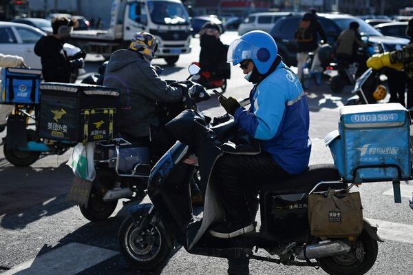 Transportes eléctricos: proponen que en cinco años no haya motos movidas con combustible - Nacionales - ABC Color