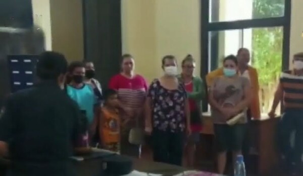 Un perro es "denunciado" en la comisaría por vecinos - Noticiero Paraguay