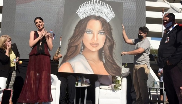 La pintura gigante que recibió de regalo Nadia Ferreira - Teleshow