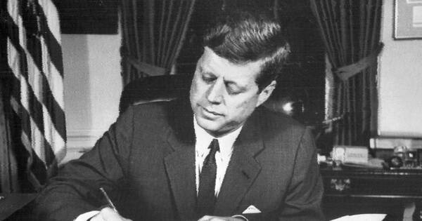La Nación / Archivos secretos: EEUU espió si Fidel Castro participó en crimen de John F. Kennedy