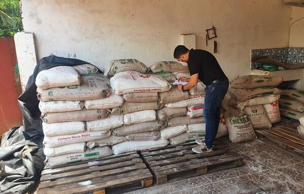 Decomisan casi 14 mil kilos de azúcar, presumiblemente de contrabando