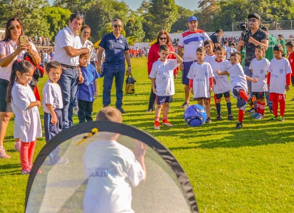 Programa Golazo celebra tres años promoviendo la práctica de deportes en niños y adolescentes todo el país - .::Agencia IP::.