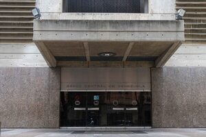 La oposición venezolana urge a cambiar la política económica para salir de la crisis - MarketData