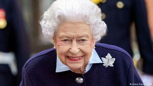 La reina Isabel II cancela almuerzo familiar prenavideño a causa de la propagación de la variante ómicron