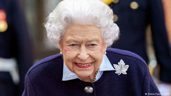 La reina Isabel II cancela almuerzo familiar prenavideño a causa de la propagación de la variante ómicron