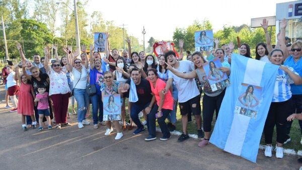 En Villarrica preparan caravana para recibir a Nadia Ferreira