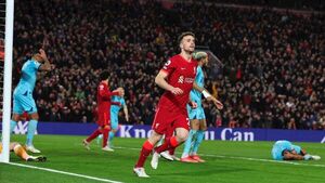 El Liverpool sigue la estela del City