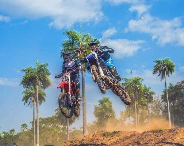 Despedida del motocross y velocross en Itá - Automovilismo - ABC Color