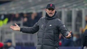Jürgen Klopp no ve necesario parar la Premier League