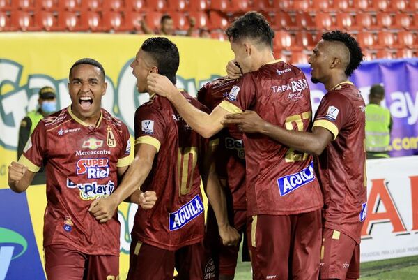 Vídeo: el doblete de Ramírez para meter a Tolima a la final - Fútbol Internacional - ABC Color