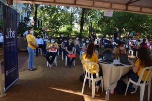 Feria de empleo hasta hoy - San Lorenzo Hoy